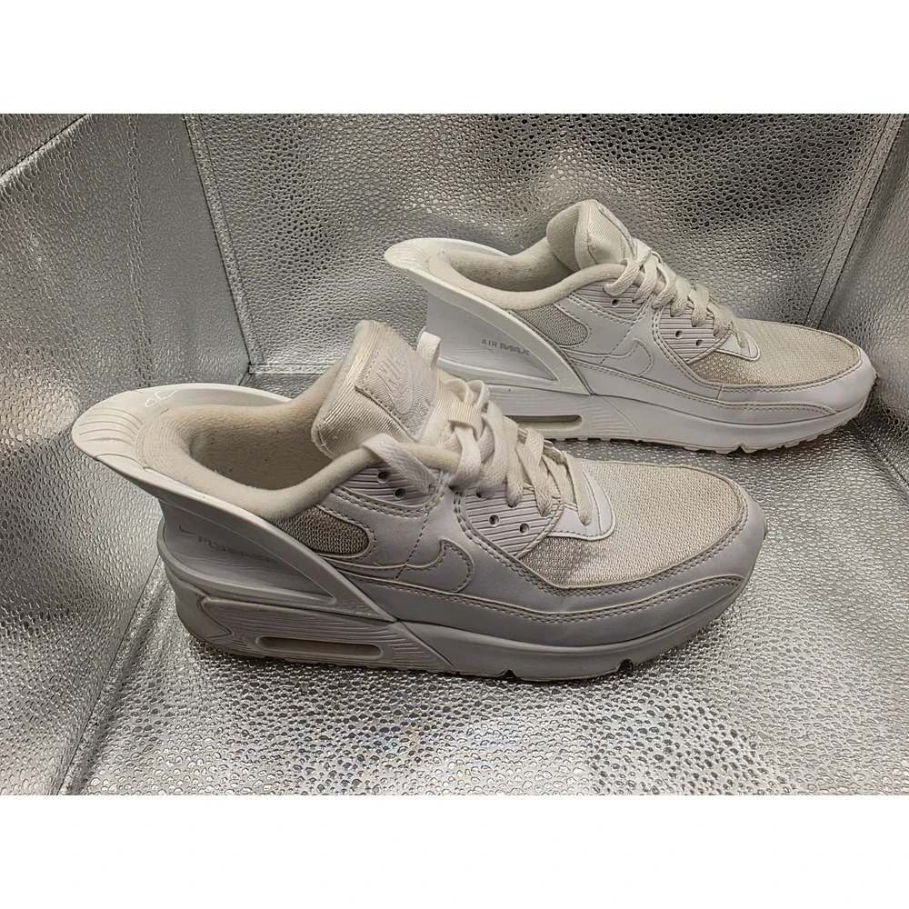 Nike experience classic